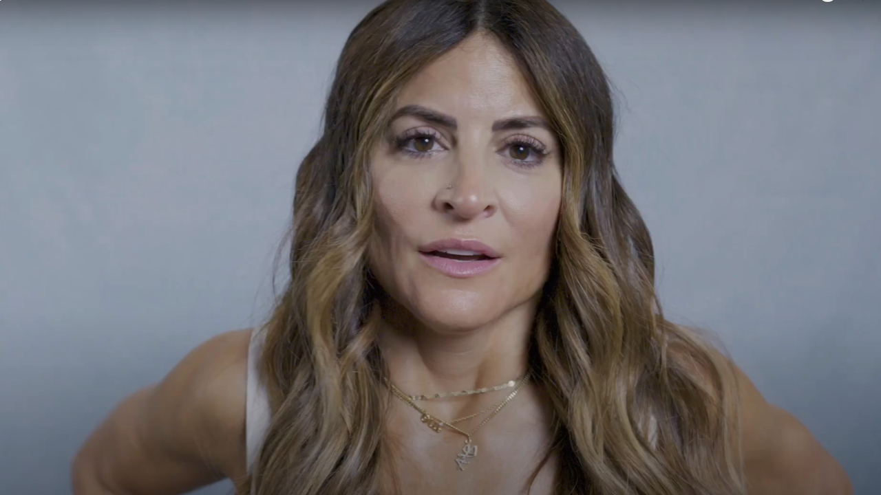 Alison Victoria addresses the camera in a featurette in Battle on the Beach S4.