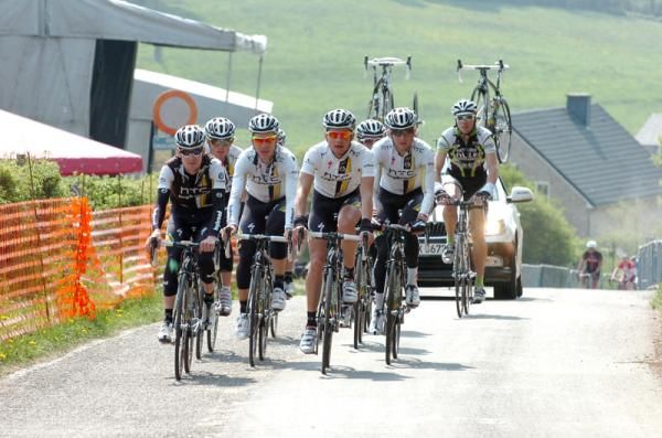 HTC-Highroad out training on the course
