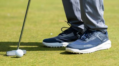 Soulier golf sport online expert