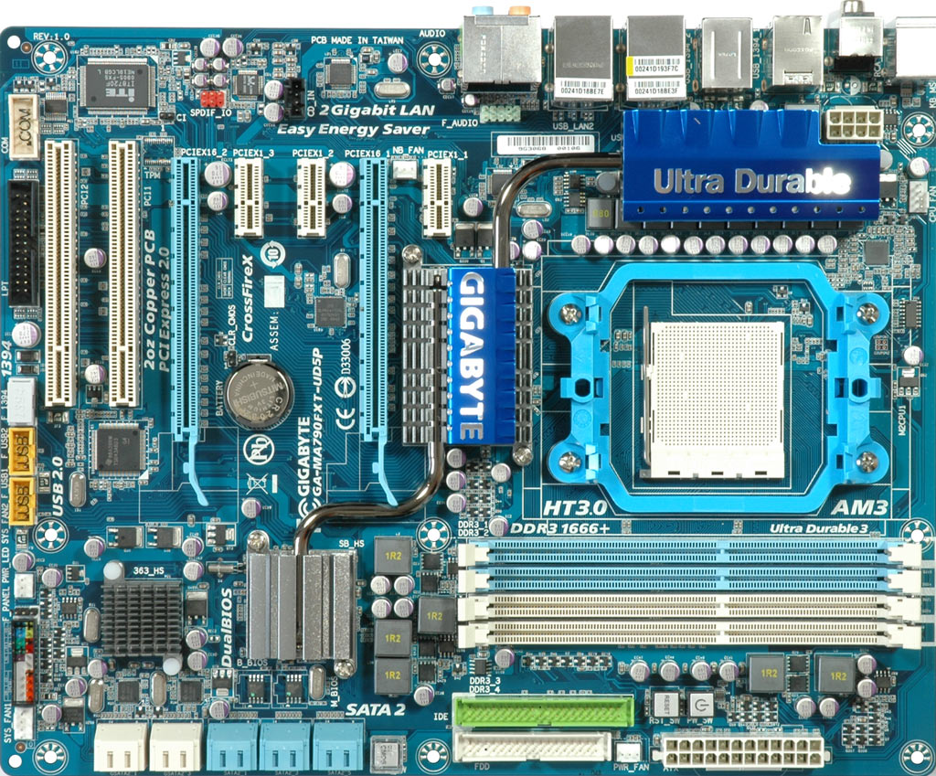 Amd: Sb750 Southbridge On The 790fx Chipset - Southbridge Battle: 780a 