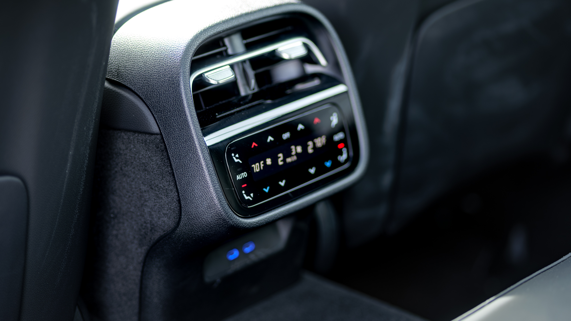 2026 Mercedes-AMG E53 Hybrid Wagon review.