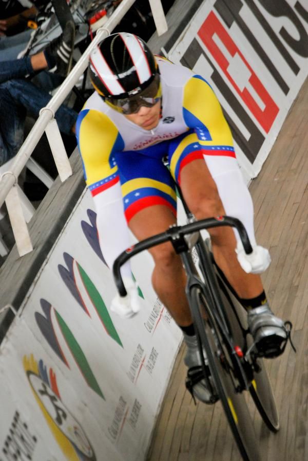 Hersony Canelon (Venezuela)
