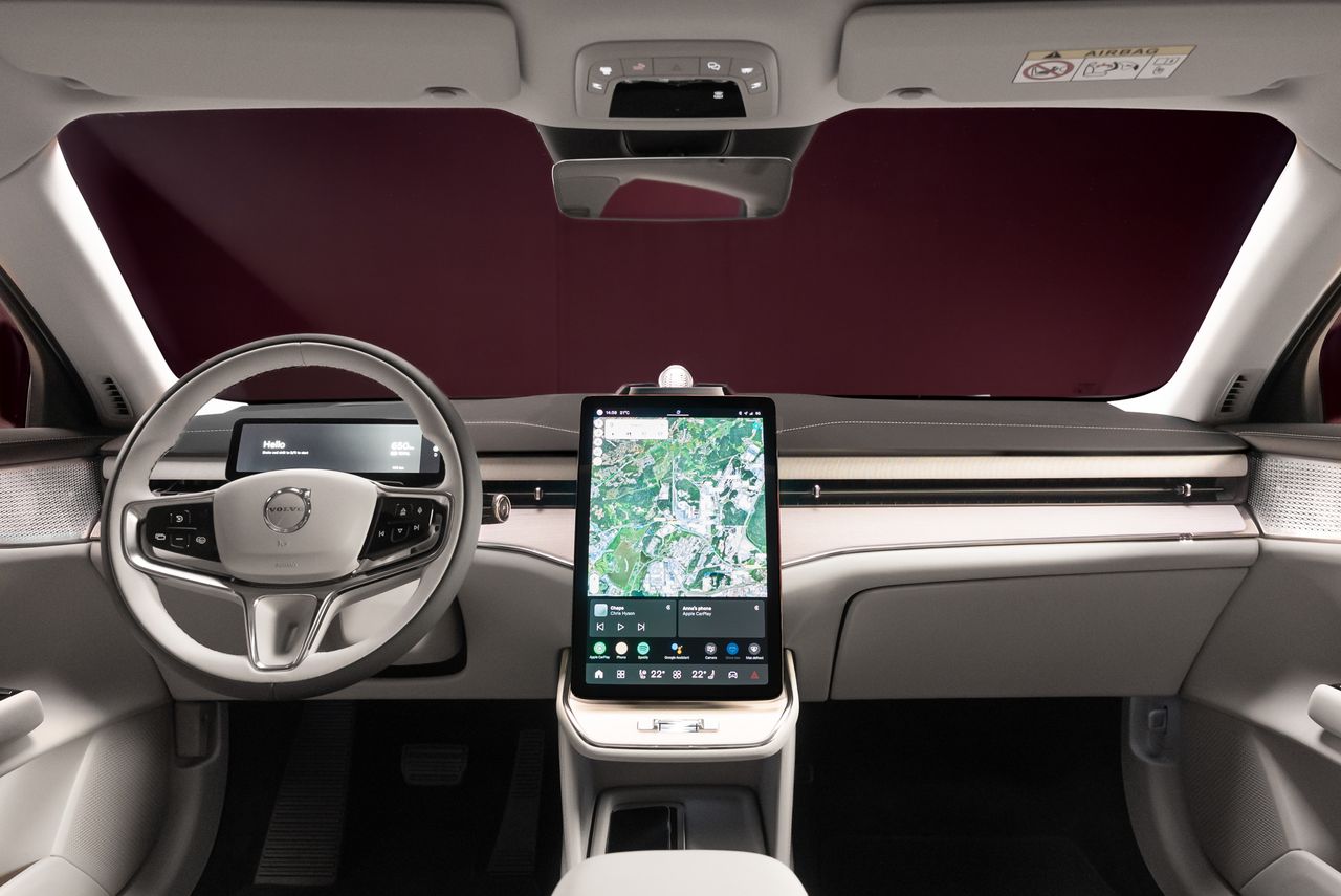 Images of the sleek new Volvo ES90