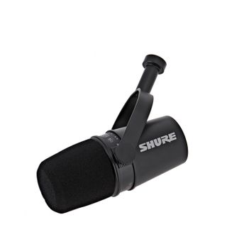 Best podcasting microphones: Shure MV7