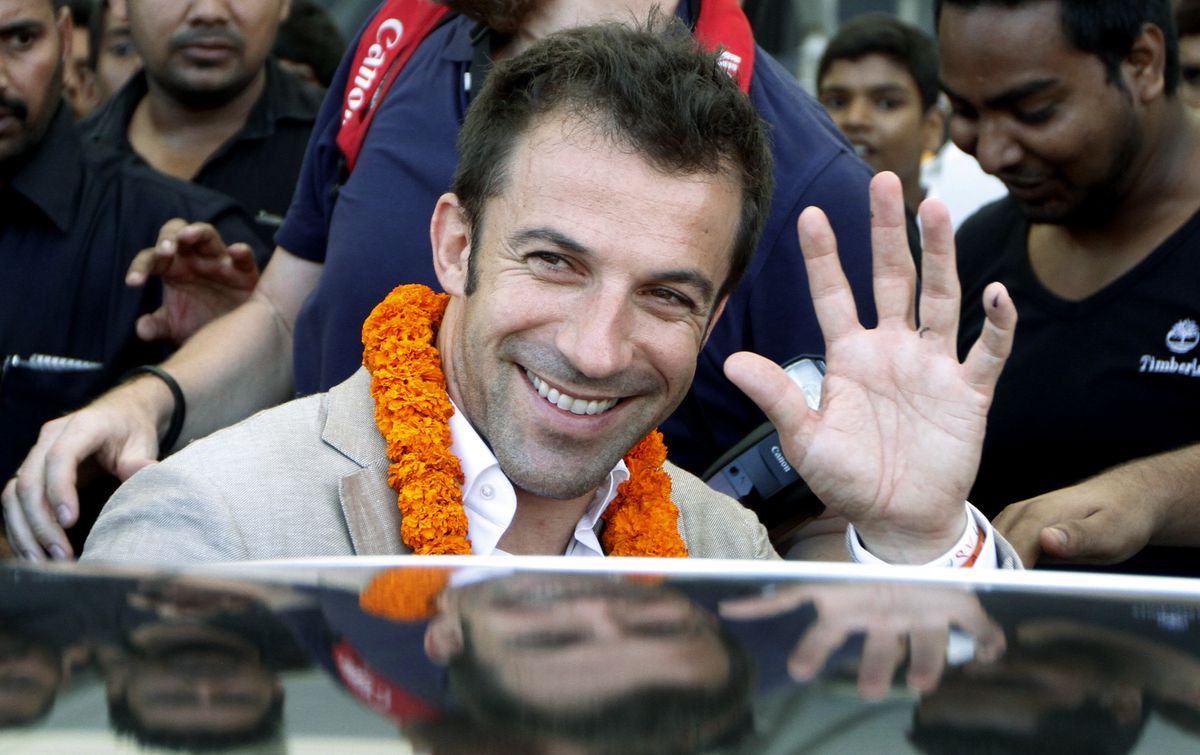 Alessandro Del Piero arrives in India as he signs for Delhi Dynamos, 2014