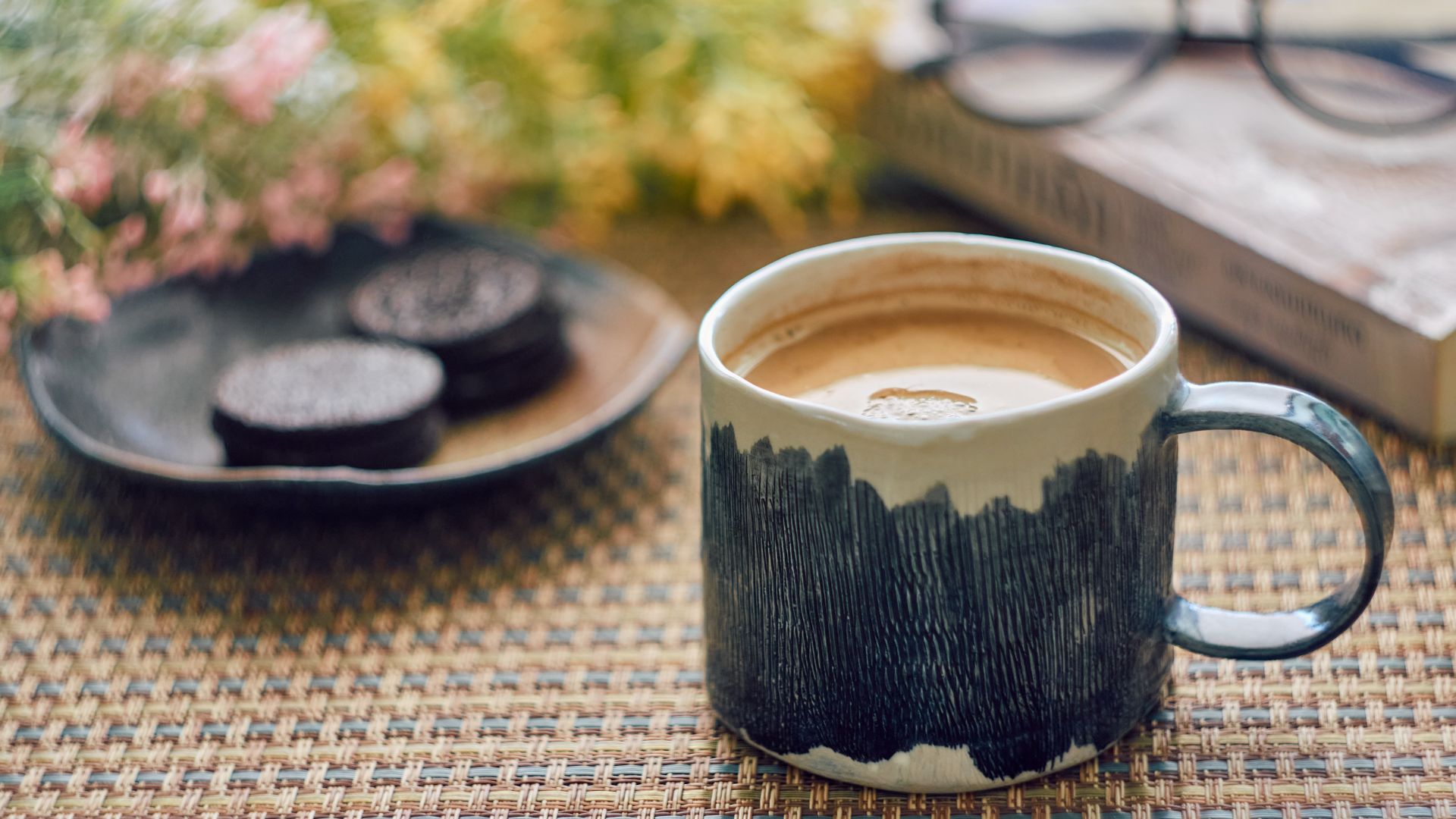 Coffee cup