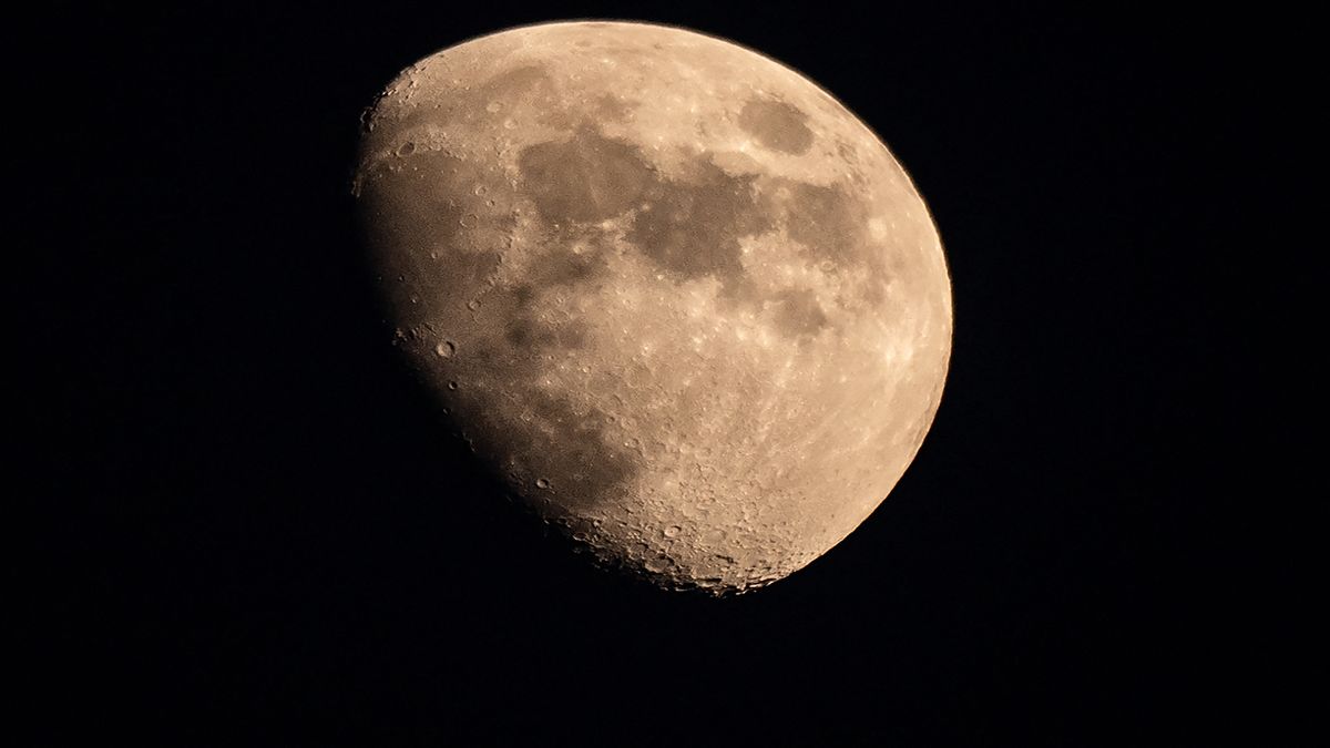 3-ton rocket almost certainly just smashed into the moon at 5,771