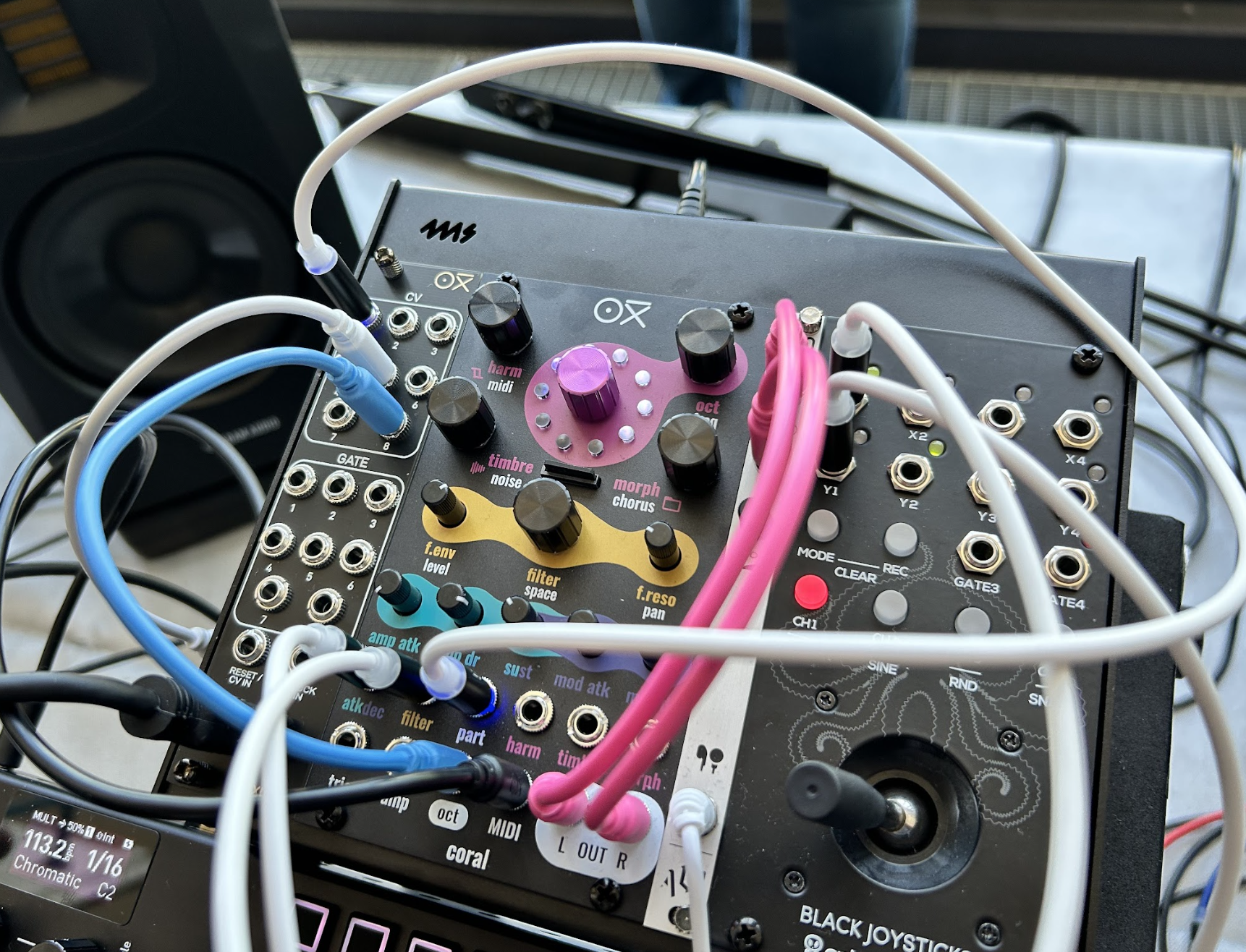 Oxi Instruments Coral
