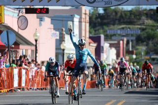 Stage 4 - Men - Tour of the Gila: Cade Bickmore wins stage 4 criterium
