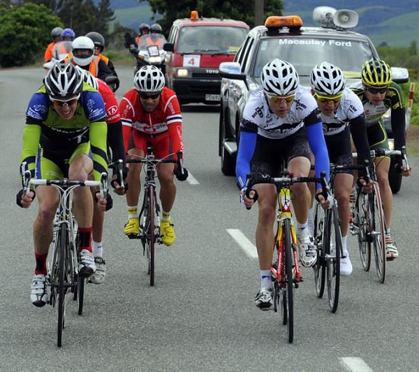 A group of six riders will contest the sprint into Tuatapere