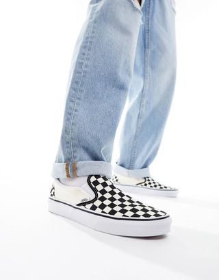 Vans Slip-On Checkerboard Trainers in Black and White