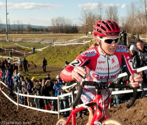 Meredith Miller (California Giant Berry) on the run-up.