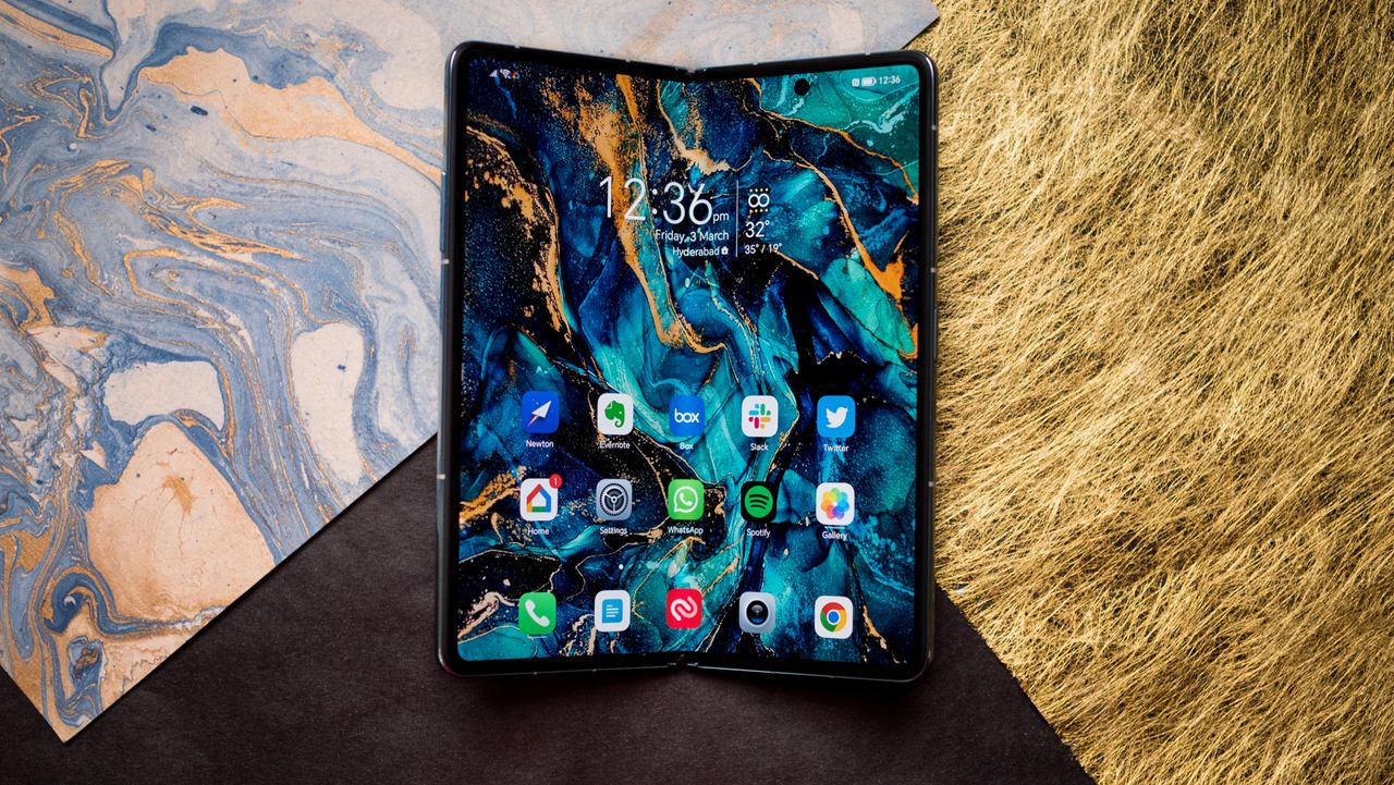 Honor Magic Vs review