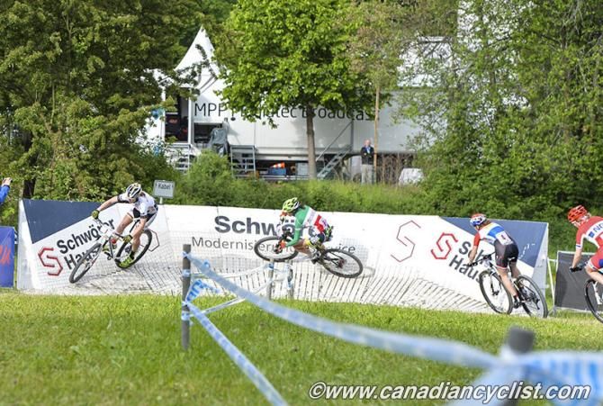 Alexandra Engen (Ghost Factory Racing) leading in semi-final
