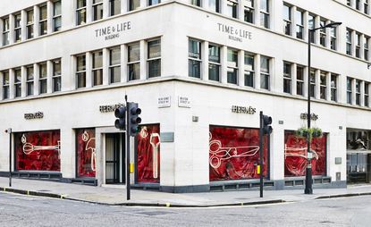 An image of Hermès' Bond Street flagship