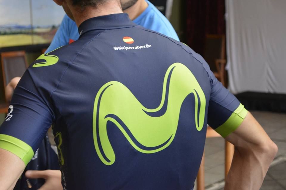 Riders will have their Twitter handles on the back of their jerseys