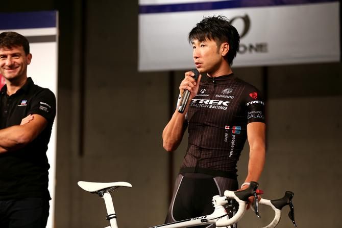 Fumiyuki Beppu greets his home crowd