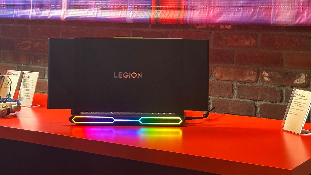 Lenovo Legion Pro Rollable's backside