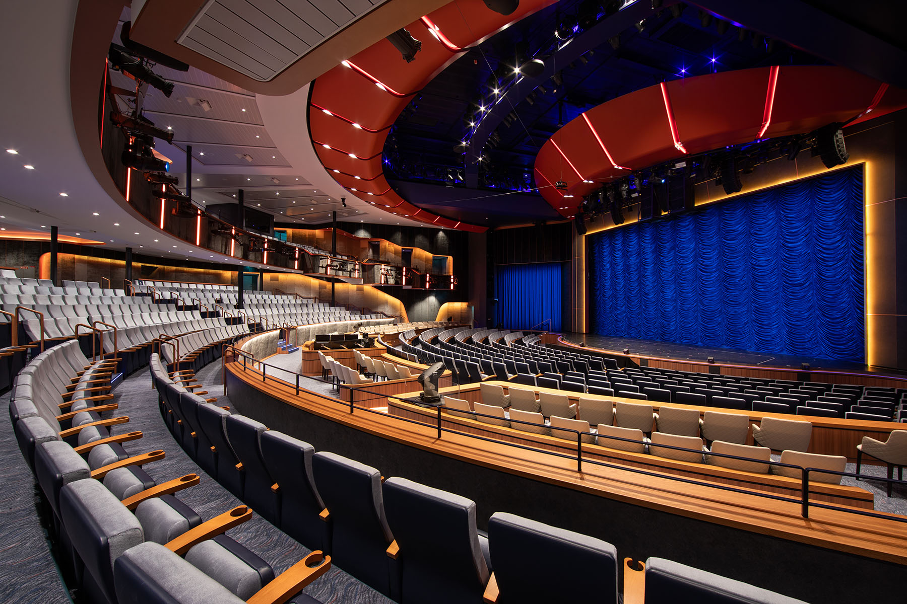 The Royal Theater on Royal Caribbean’s Icon of the Seas is equipped with L-ISA Hyperreal Immersive technology.