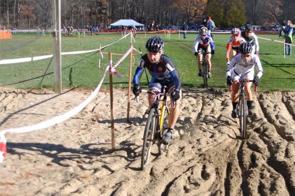 A lead group of five formed right away and put a significant gap into the rest of the field.