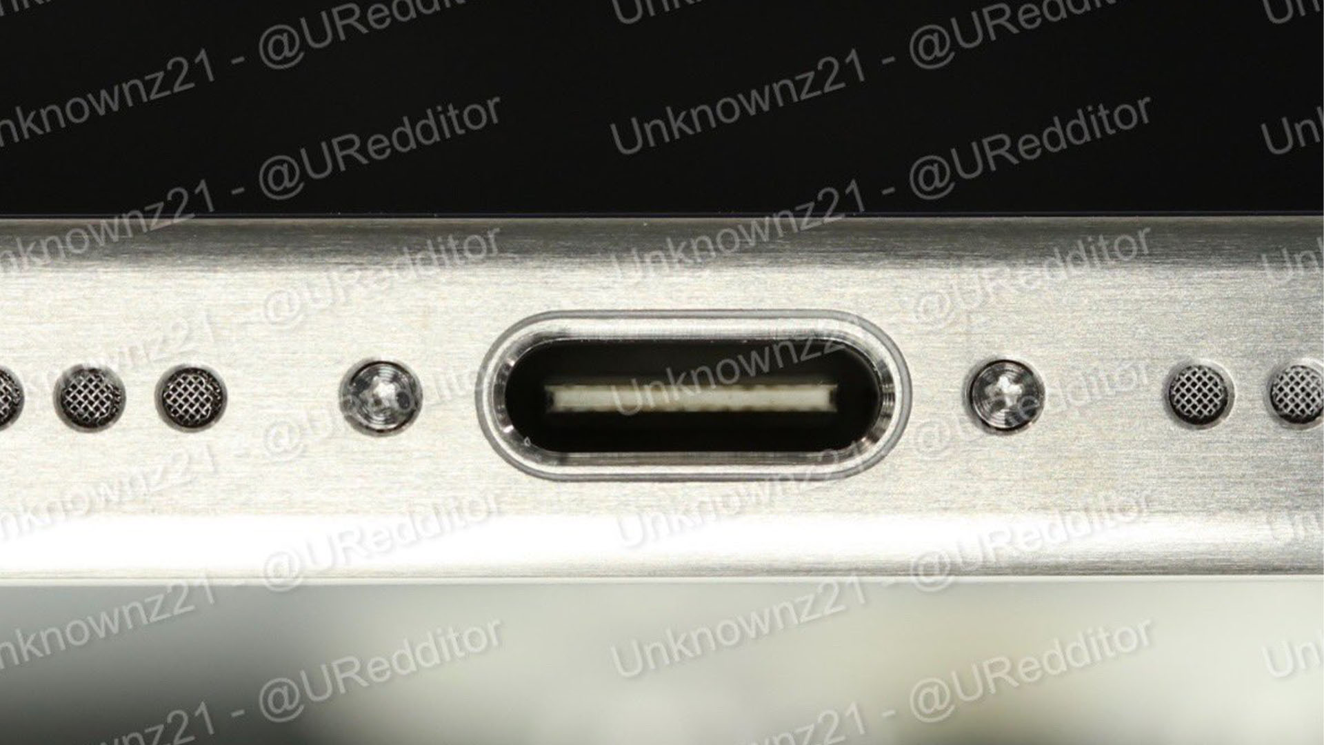 Port USB-C iPhone 15 Pro
