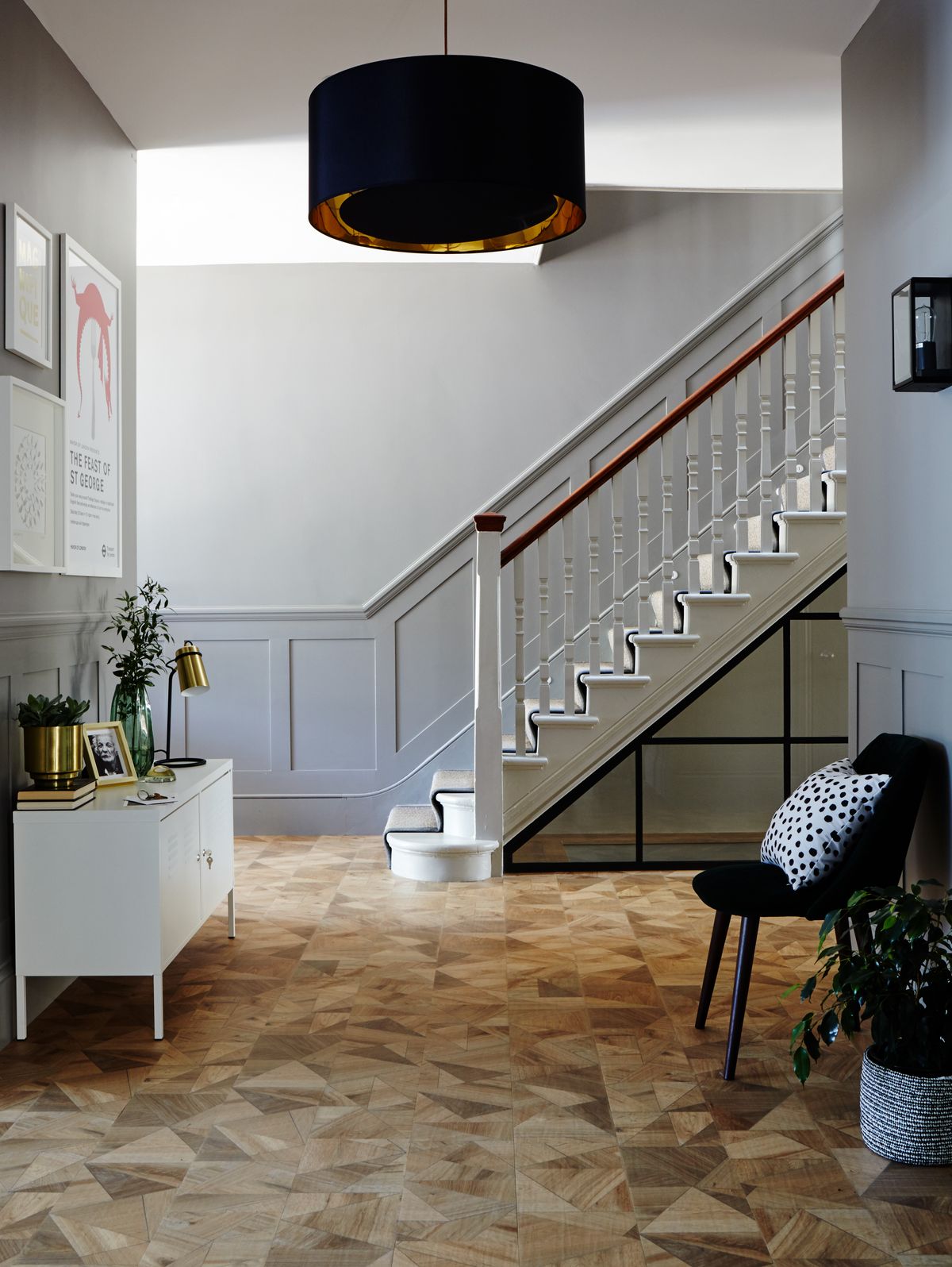 Choose The Best Hallway Flooring