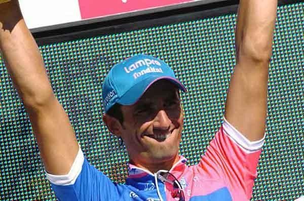 Bennati on the podium, continuing where he left off in the Tour.