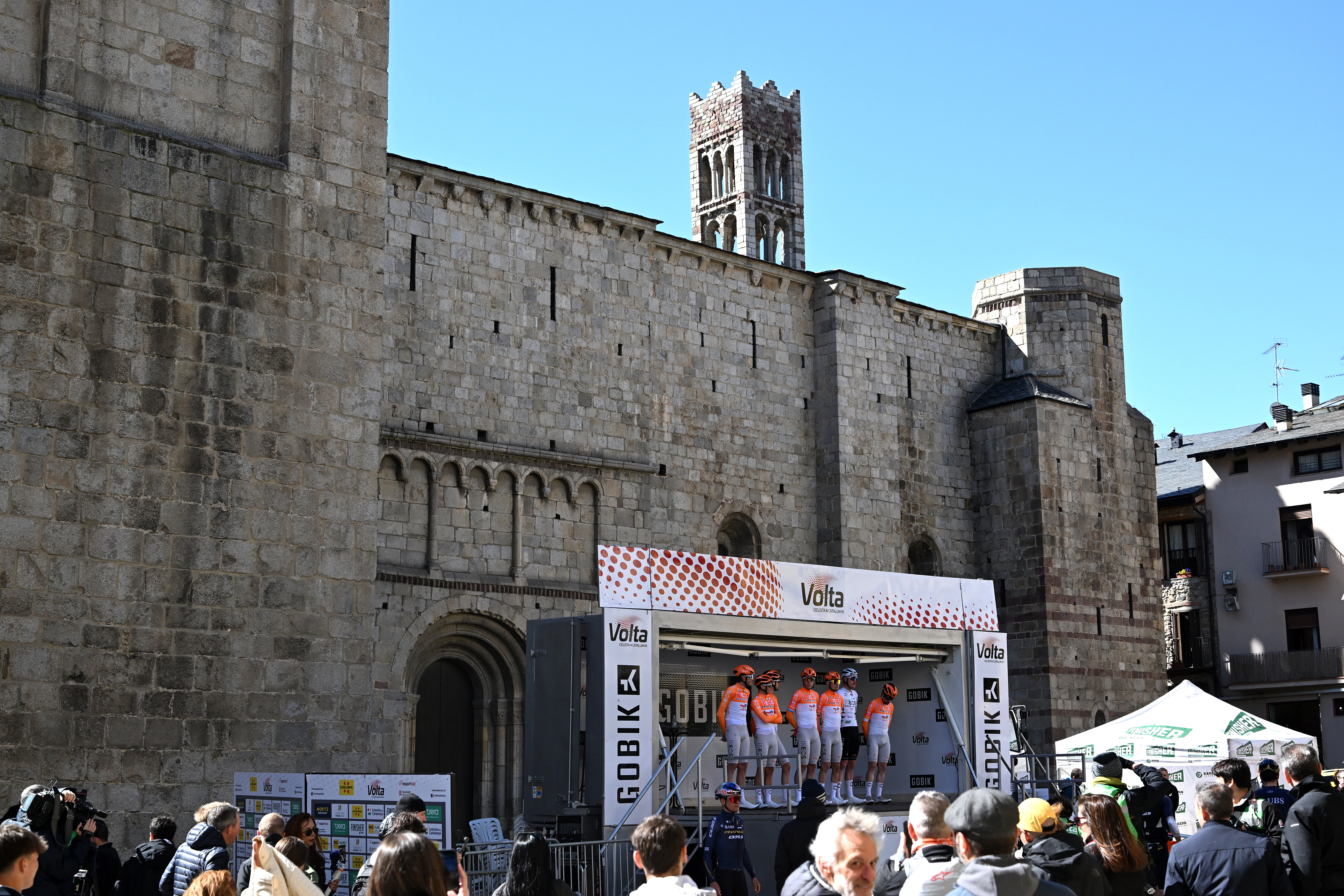 Volta a Catalunya stage 5 LIVE: Final climb shortened by 2.2km due to high winds