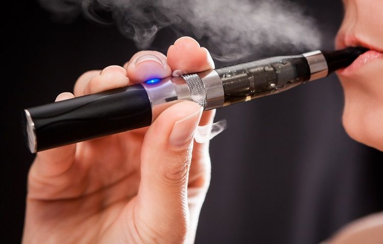 E Cig Risk Teens Who Vape More Likely to Start Smoking Tobacco