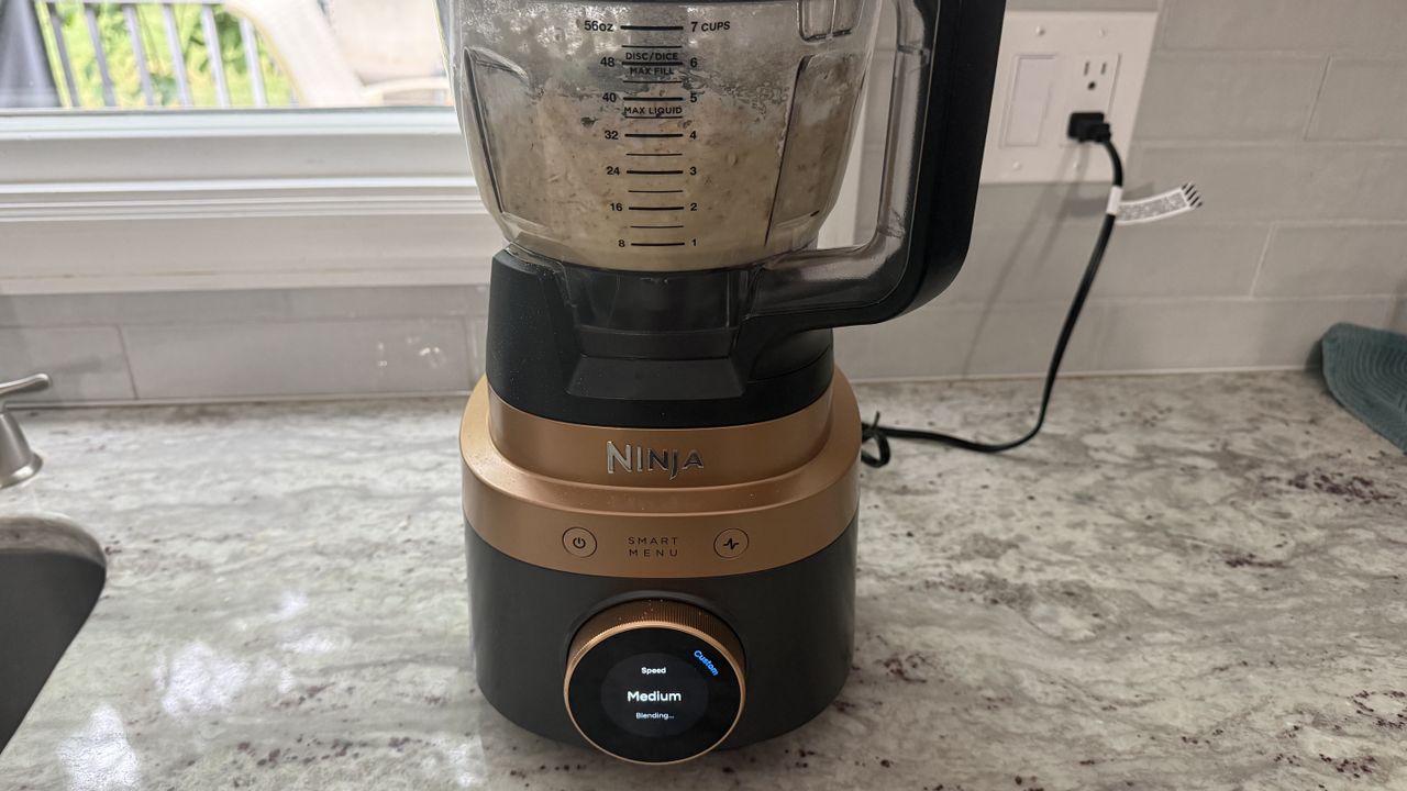 Ninja CrushBOSS blending pancake batter