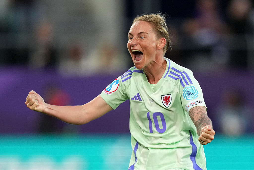 Jess Fishlock celebrates