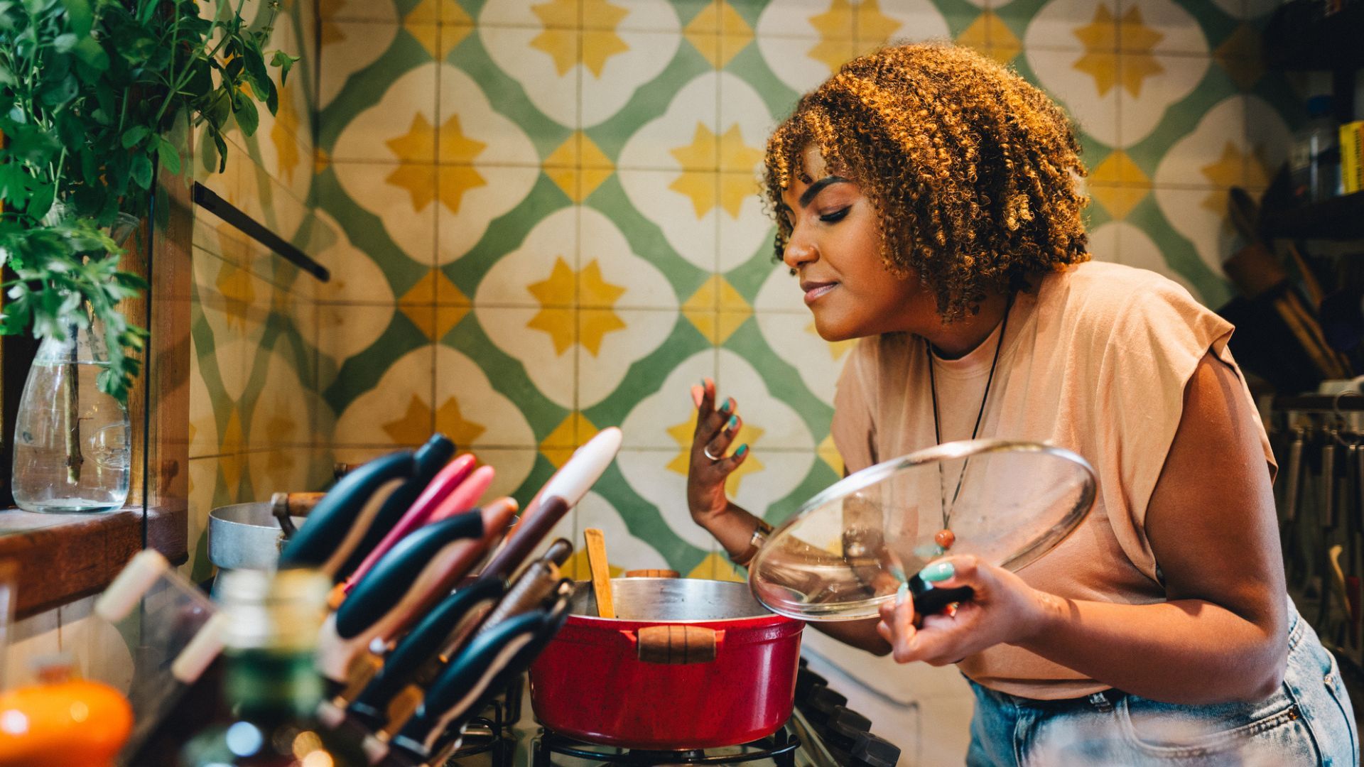 If your healthy eating resolution isn’t going to plan, try this dietitian’s smart trick