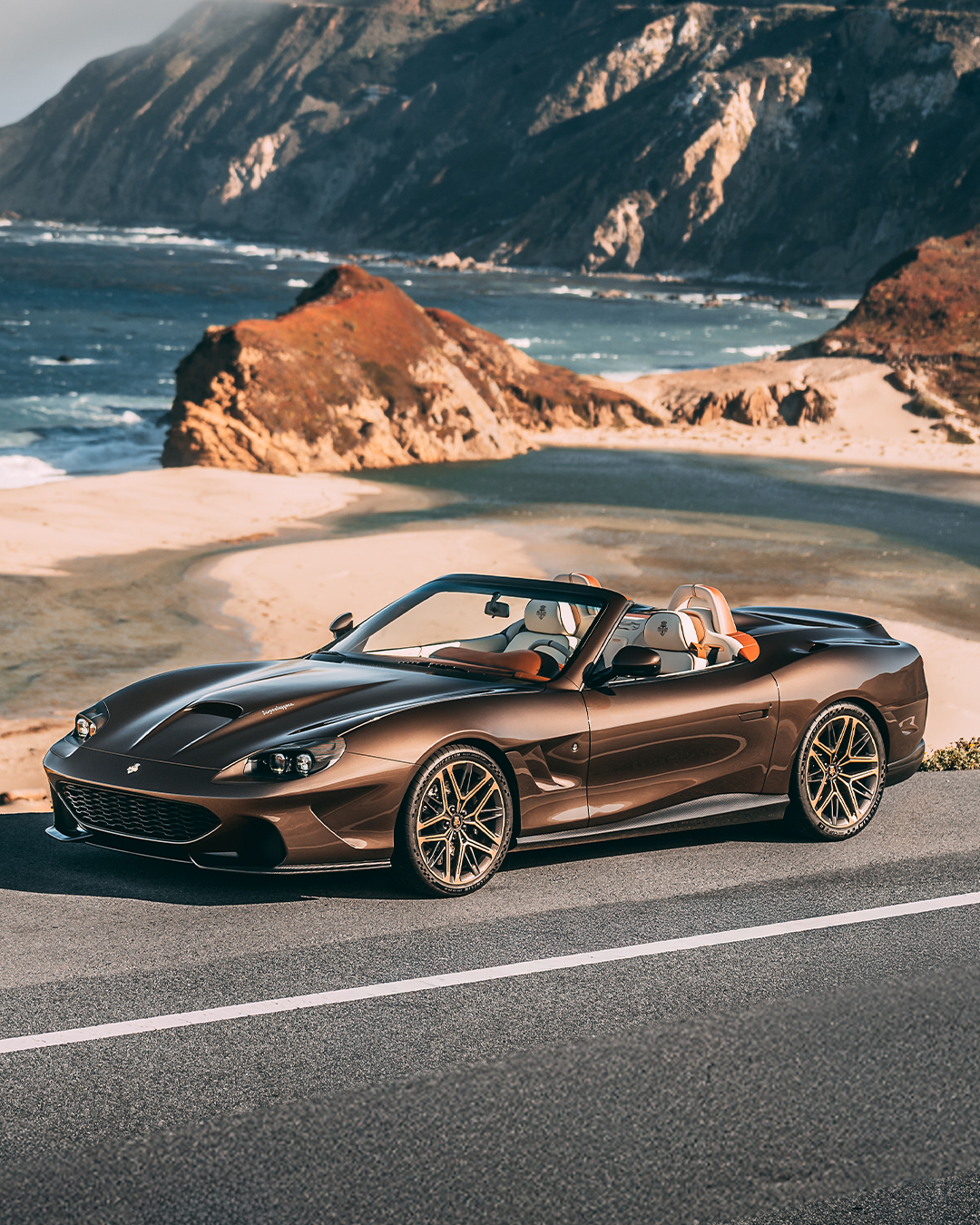 Touring Superleggera Veloce12 Barchetta