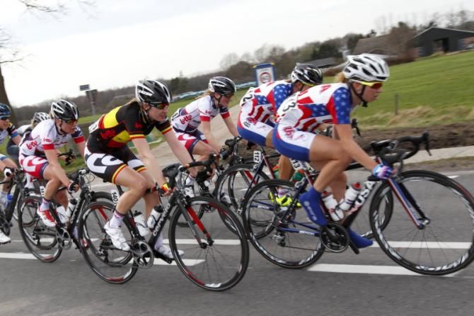The United States team and Lotto Belisol Ladies working together