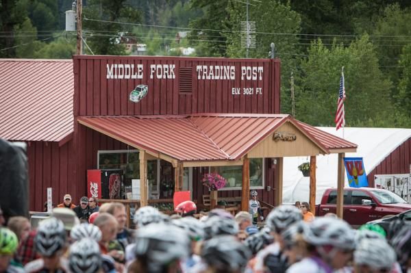 Riders on the start line in Crouch, Idaho