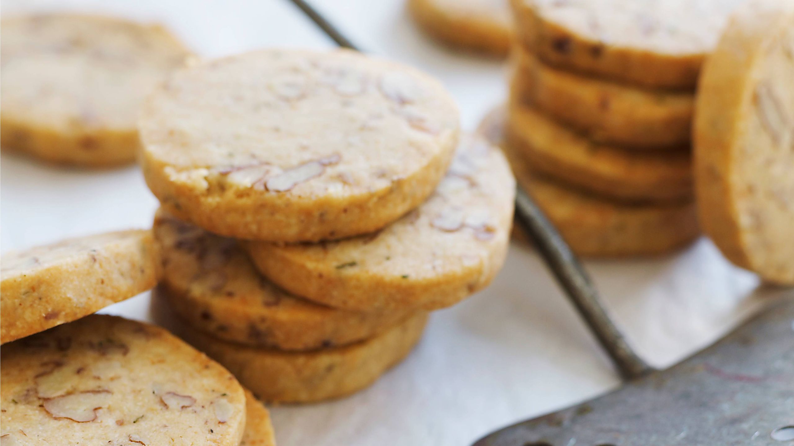 Nitz Cookies Nut cookies | Baking Recipes | GoodtoKnow