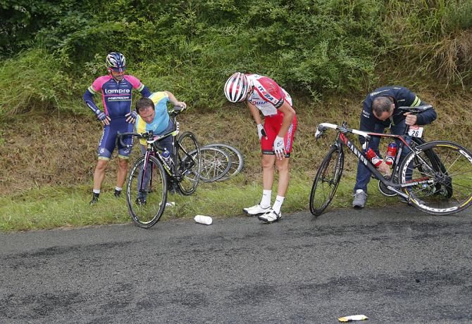 Egor Silin (Katusha) broke his collarbone in this crash with Jose Serpa (Lampre-Merida)