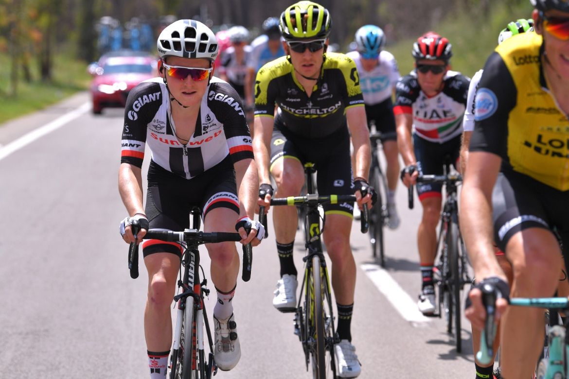 Tom Dumoulin's teammate Sam Oomen was up there in the break