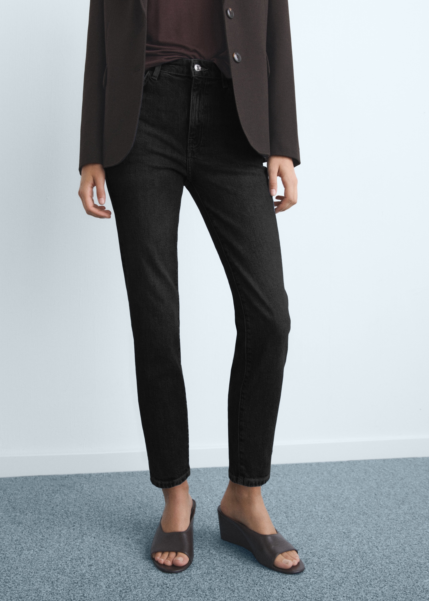Claudia Slim-Fit Cropped Jeans - Women | Mango United Kingdom