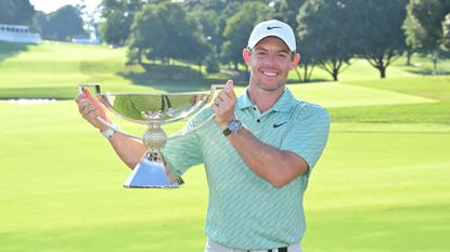 Rory McIlroy with the 2022 FedEx Cup