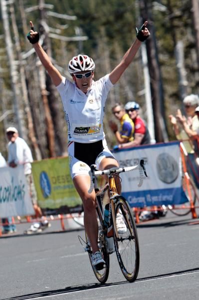Rushlee Buchanan (Colavita-Forno d'Asolo) crosses the line for the win.