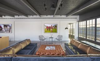 Lounge room of 21c — Oklahoma City, USA