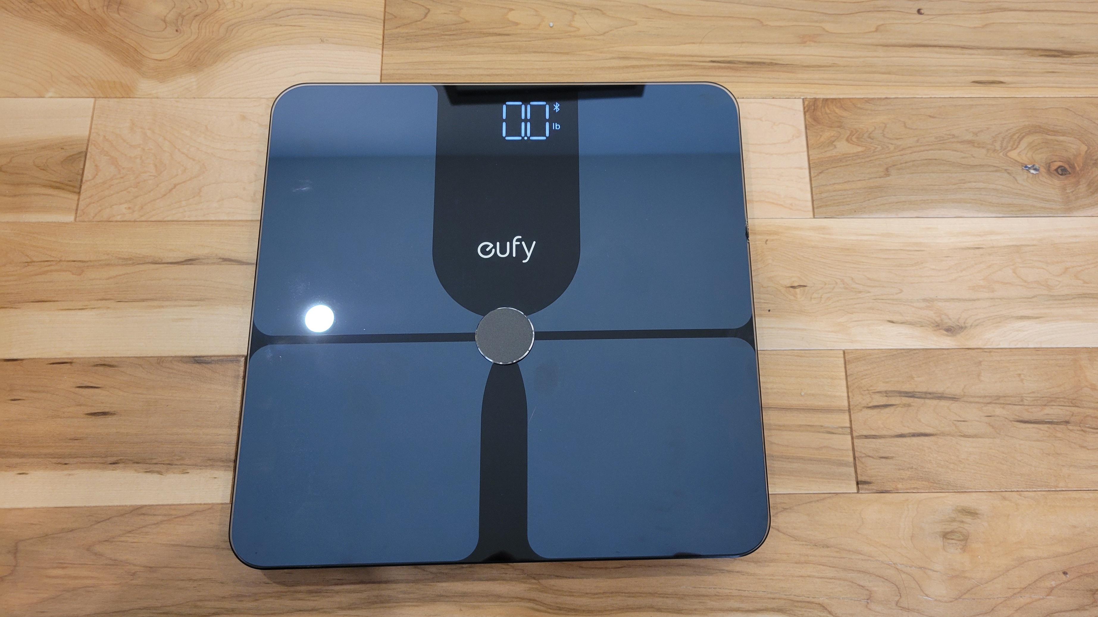 A photo of the Eufy P1 smart sclae