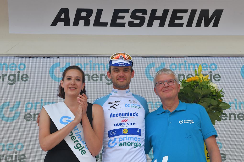 Kasper Asgreen in white at Tour de Suisse