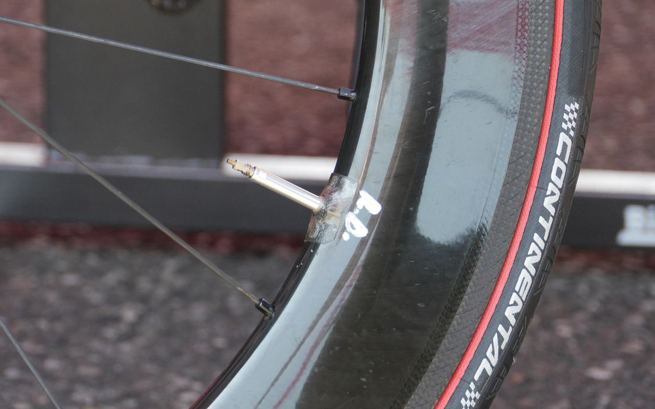 There is a possibility someone on Bahrain-Merida was using 'R.D.'s wheels for the stage
