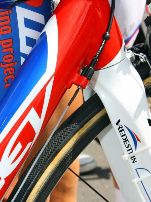 Katusha mechanics made their own pseudo-sealed cables instead of using Gore's ready-made system.
