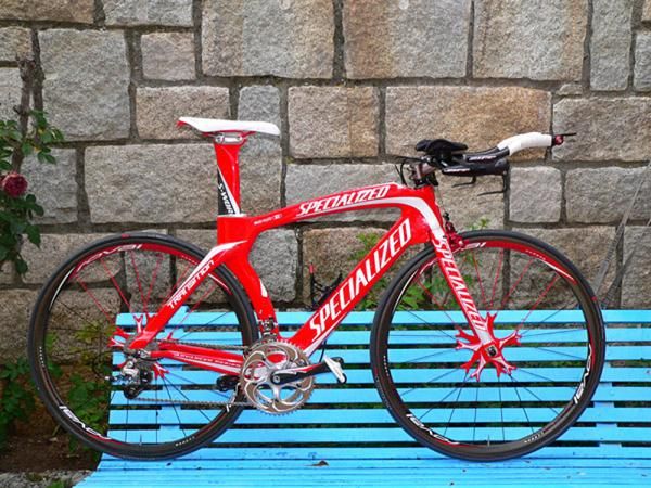 Astana reportedly will now have to scramble to build up older-style Transition frames for Sunday similar to this one.