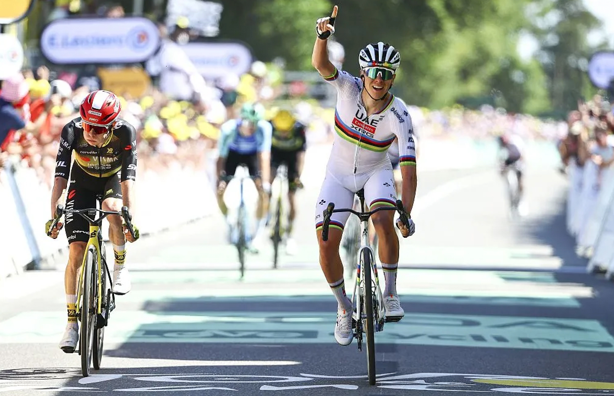 Tadej Pogačar winning on the on the Mûr de Bretagne in the 2025 TDF