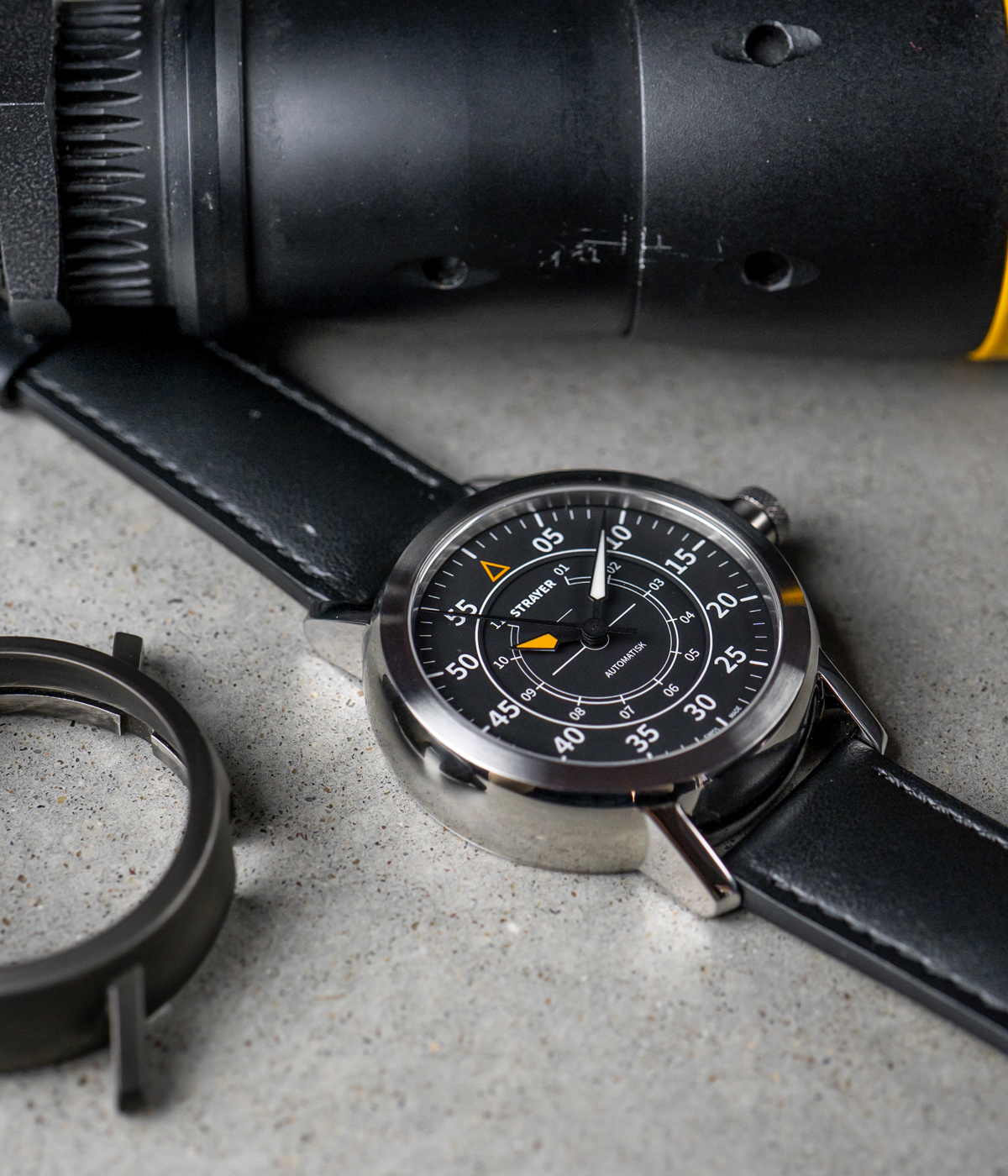 Strayer watch design features interchangeable bezels | Wallpaper