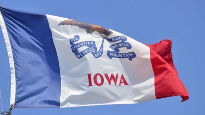 Iowa state flag for Iowa state tax guide